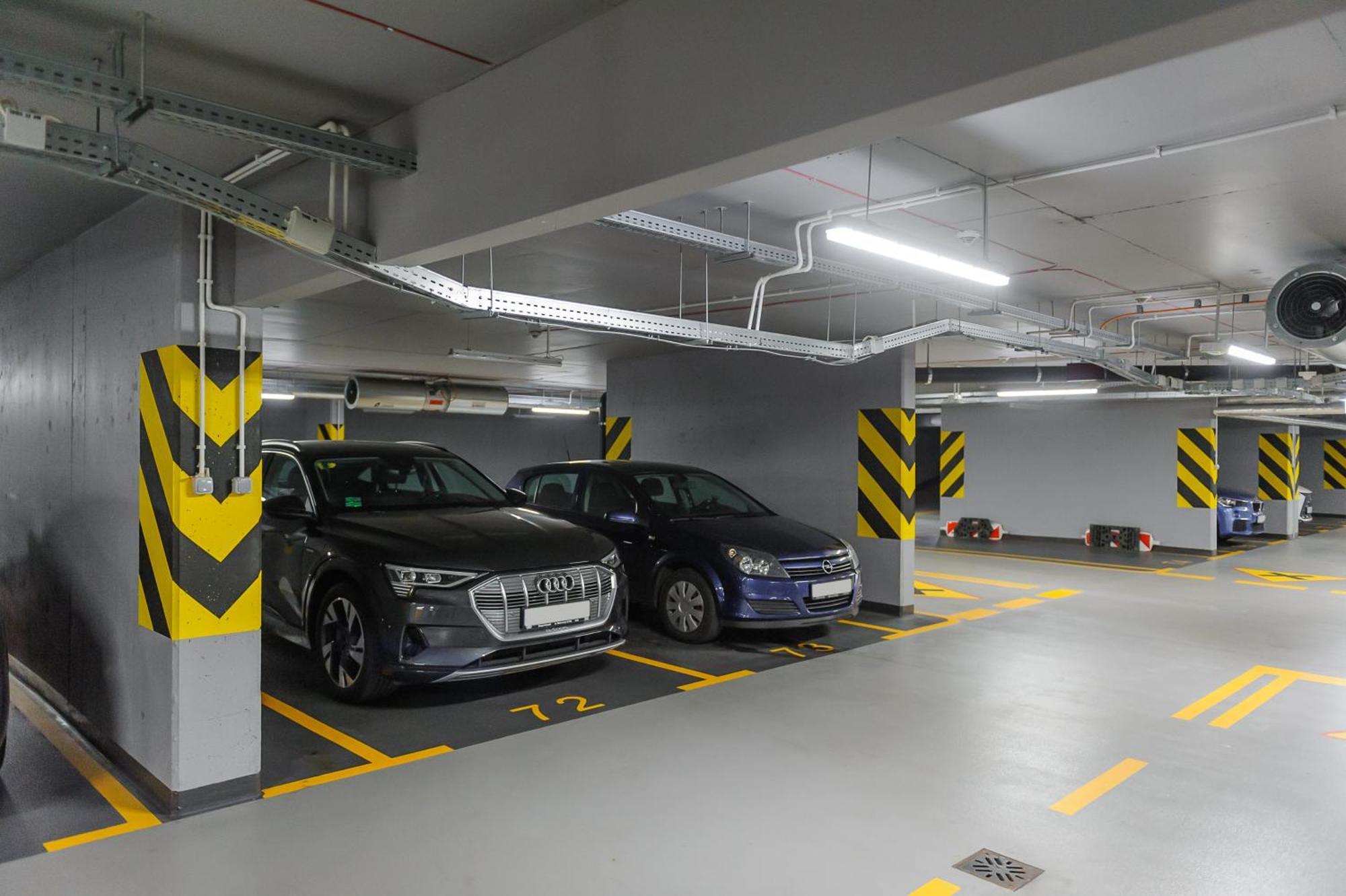 Lumina With Parking Near Muzeum Powstania Апартаменти Варшава