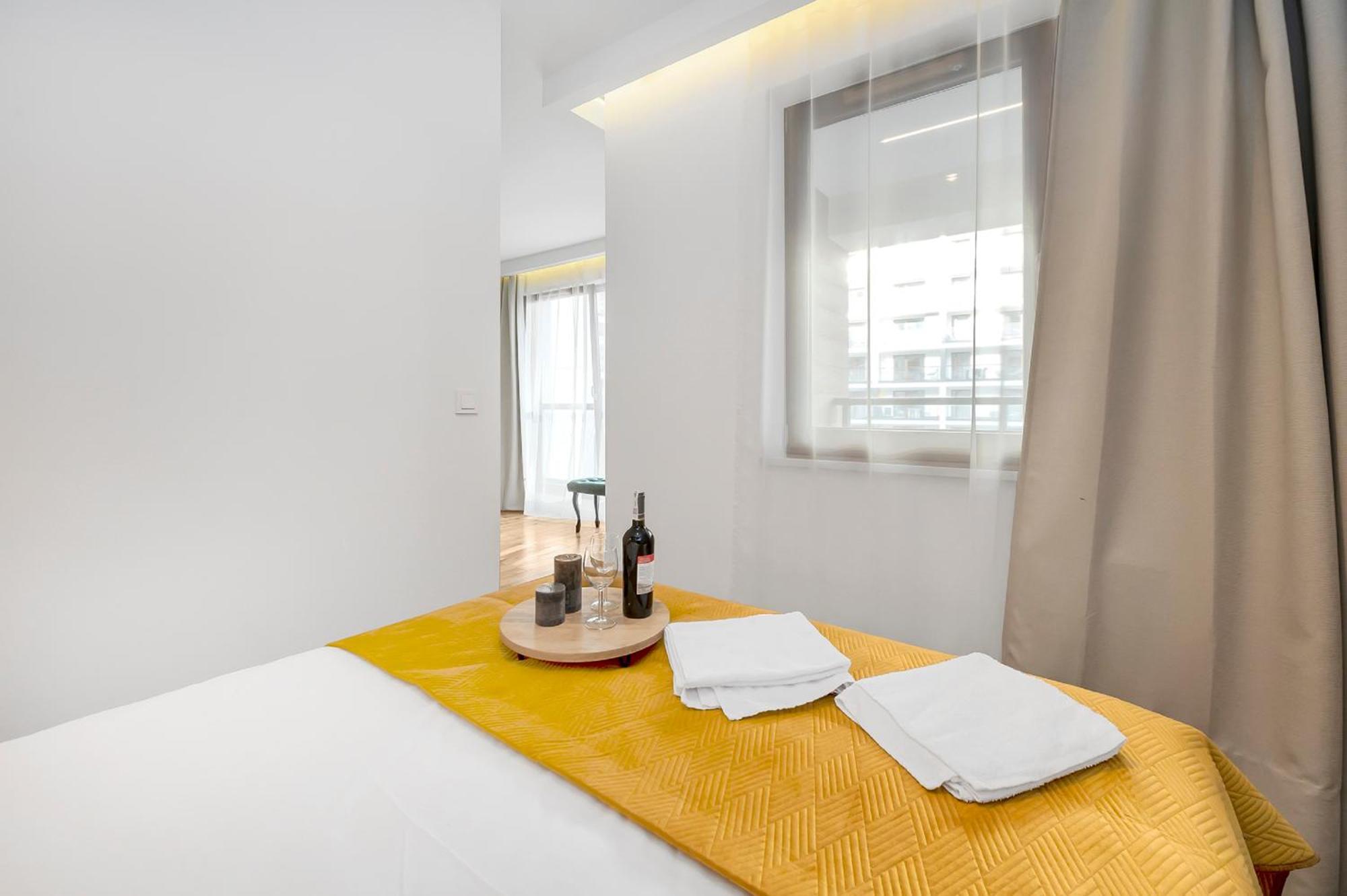 Apartment Lumina With Parking Near Muzeum Powstania *